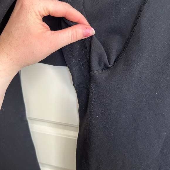 TNA Classic Black Leggings - Picture 2 of 3